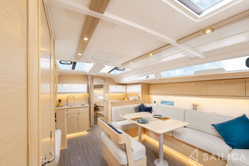 Dufour 430 Grand Large - Yacht Charter Sailica