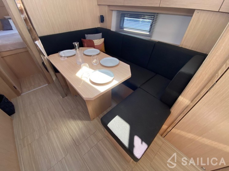 Bavaria C38 - Yacht Charter Sailica