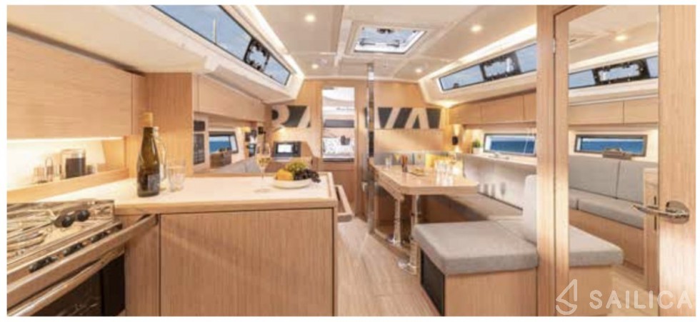Bavaria C38 - Yacht Charter Sailica