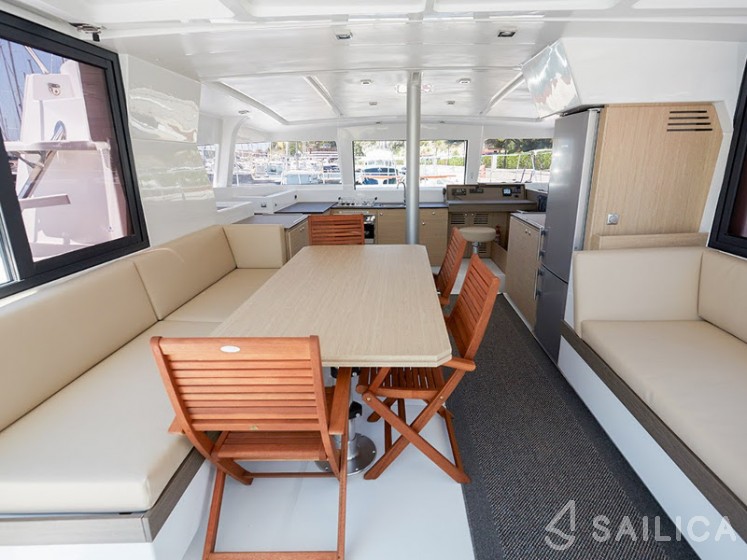 Bali 4.0 - Yacht Charter Sailica