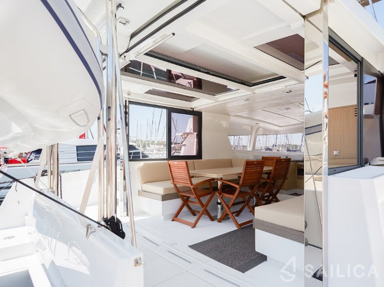 Bali 4.0 - Yacht Charter Sailica