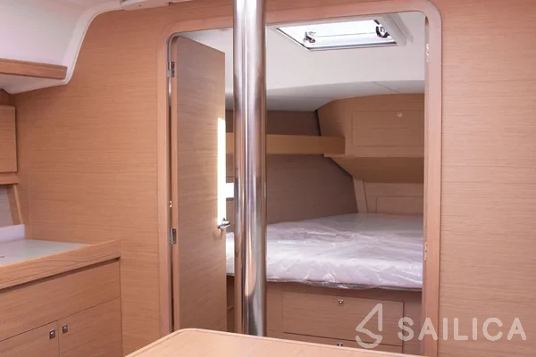 Dufour 382 GL - Yacht Charter Sailica