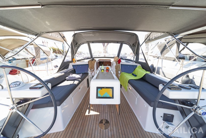 Dufour 390 - Yacht Charter Sailica