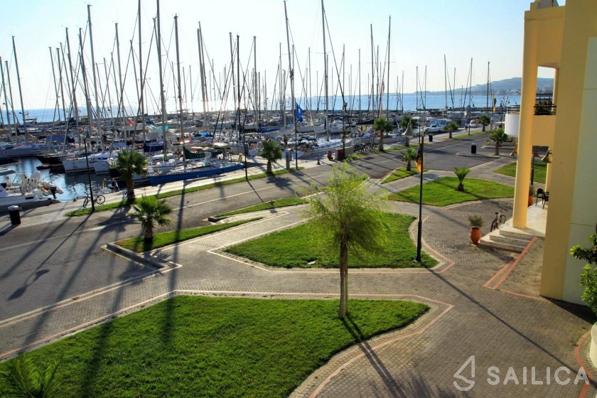Dufour 390 - Yacht Charter Sailica