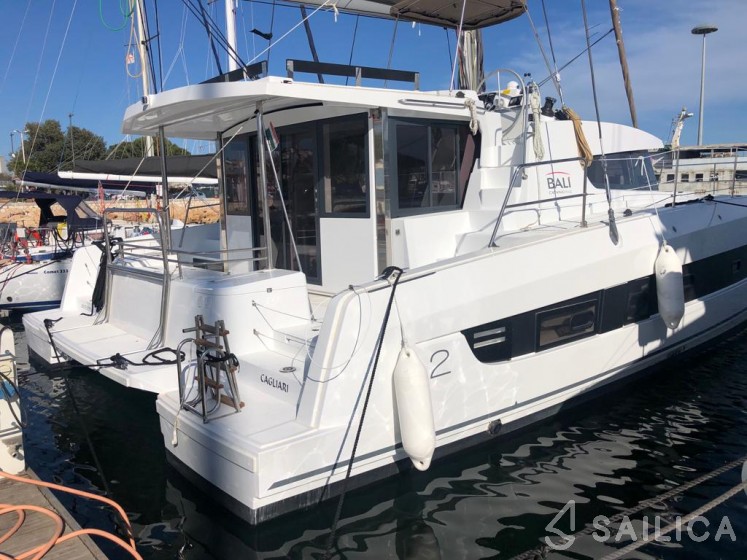 Bali 4.2 - Yacht Charter Sailica