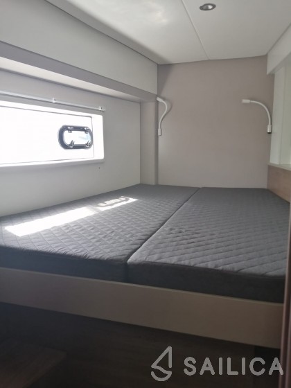 Bali 4.2 - Yacht Charter Sailica