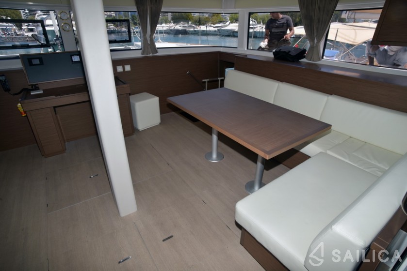 Lagoon 52F - Yacht Charter Sailica