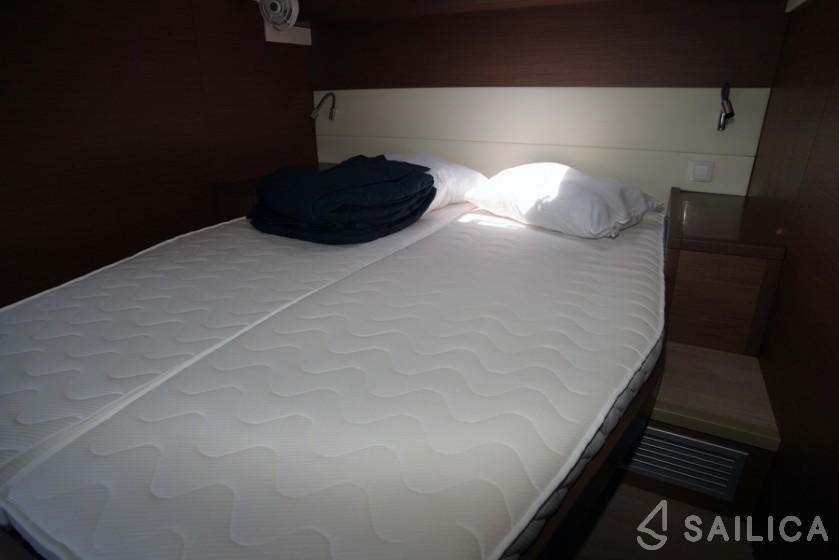 Lagoon 52F - Yacht Charter Sailica