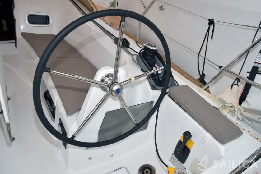 Sun Odyssey 349 - Yacht Charter Sailica