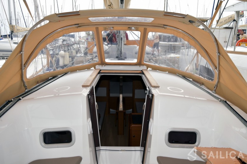 Sun Odyssey 349 - Yacht Charter Sailica
