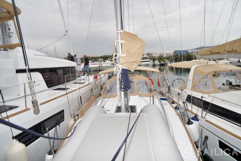 Sun Odyssey 349 - Yacht Charter Sailica
