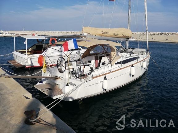 Sun Odyssey 349 - Yacht Charter Sailica