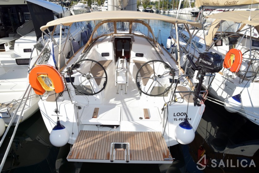Sun Odyssey 349 - Yacht Charter Sailica
