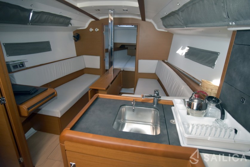 Sun Odyssey 349 - Yacht Charter Sailica