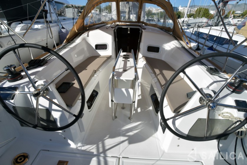 Sun Odyssey 349 - Yacht Charter Sailica