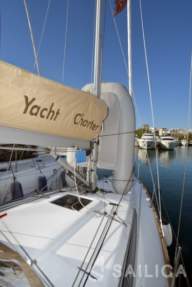 Sun Odyssey 349 - Yacht Charter Sailica