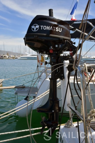 Oceanis 38.1 - Yacht Charter Sailica