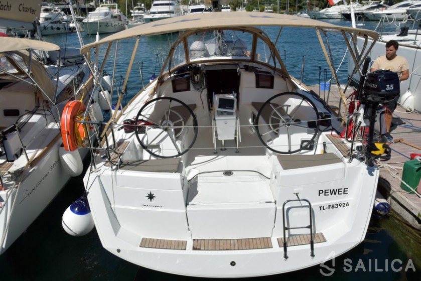 Sun Odyssey 389 - Yacht Charter Sailica
