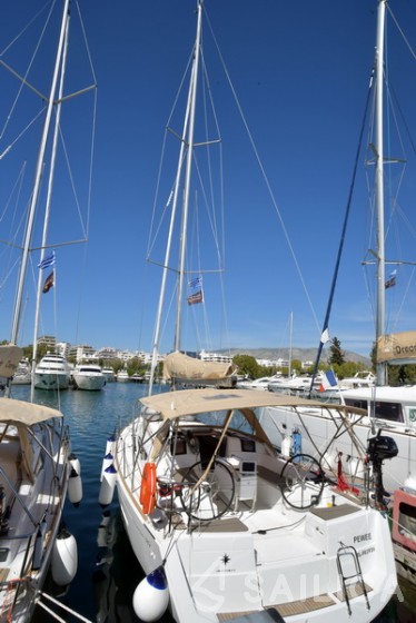 Sun Odyssey 389 - Yacht Charter Sailica