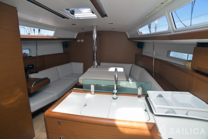 Sun Odyssey 389 - Yacht Charter Sailica