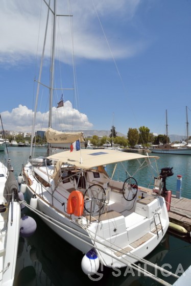 Sun Odyssey 389 - Yacht Charter Sailica
