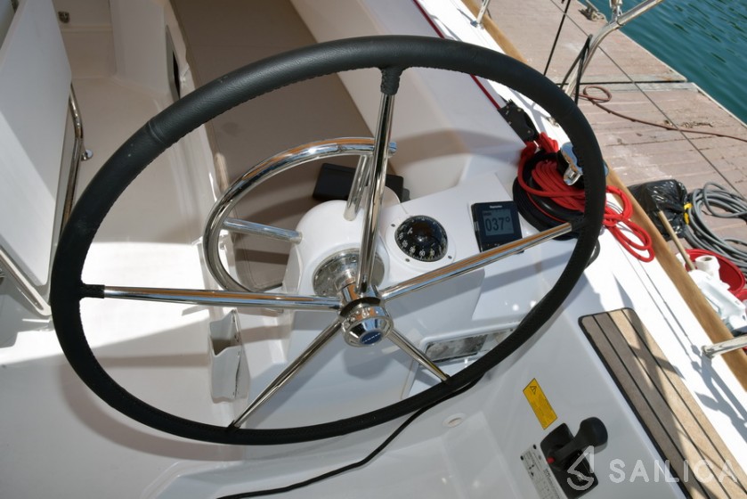 Sun Odyssey 389 - Yacht Charter Sailica