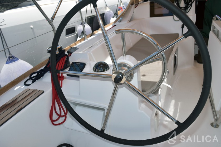 Sun Odyssey 389 - Yacht Charter Sailica