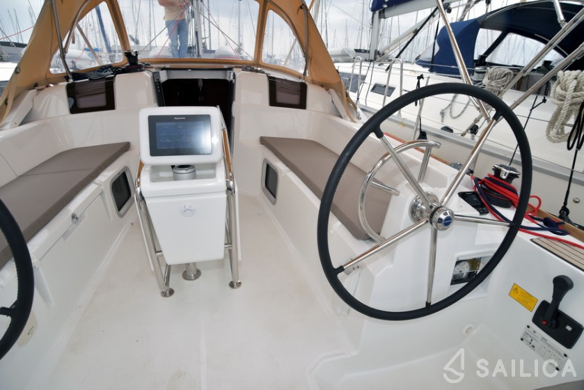 Sun Odyssey 389 - Yacht Charter Sailica