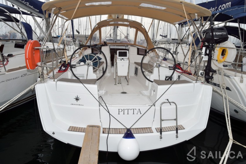 Sun Odyssey 389 - Yacht Charter Sailica