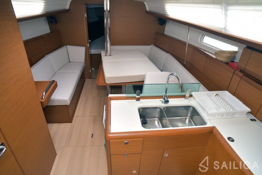 Sun Odyssey 389 - Yacht Charter Sailica