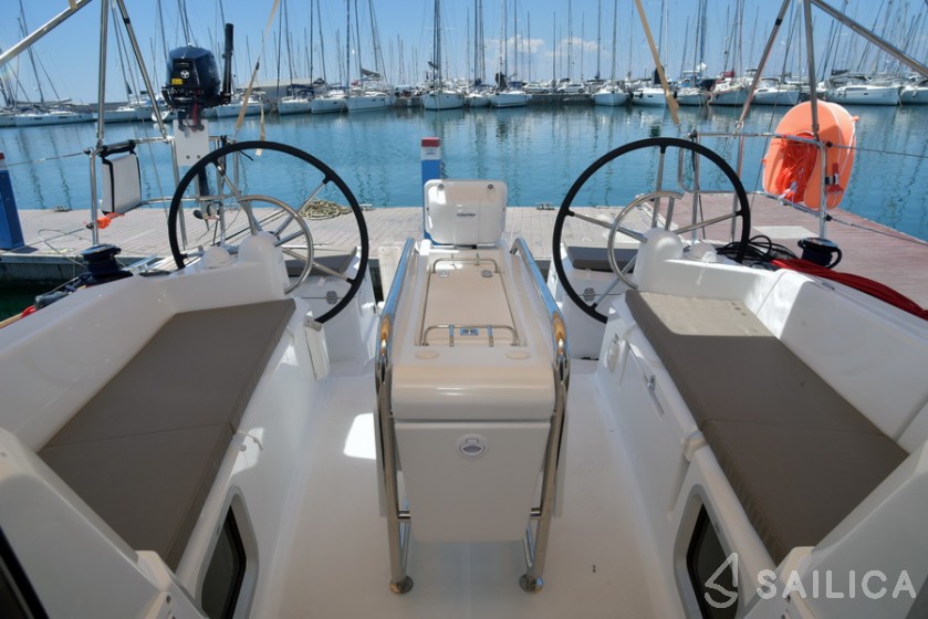 Sun Odyssey 389 - Yacht Charter Sailica