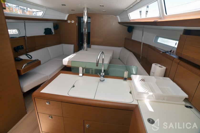 Sun Odyssey 389 - Yacht Charter Sailica