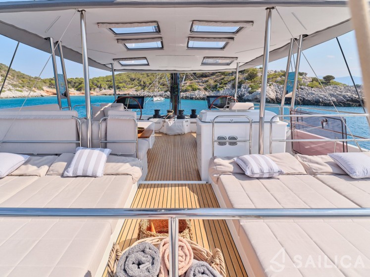 Alegria 67 - Yacht Charter Sailica
