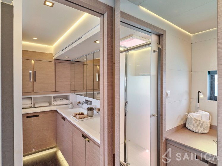 Alegria 67 - Yacht Charter Sailica
