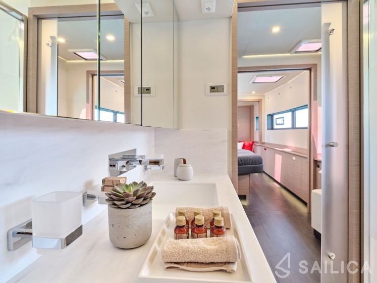 Alegria 67 - Yacht Charter Sailica