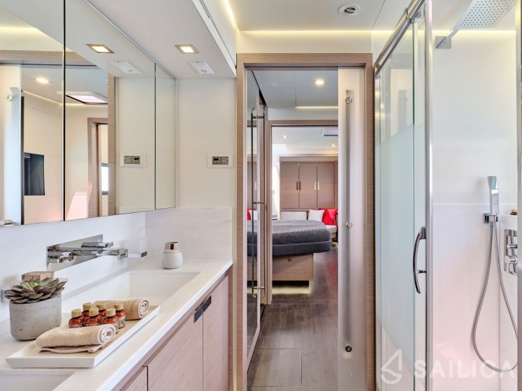 Alegria 67 - Yacht Charter Sailica
