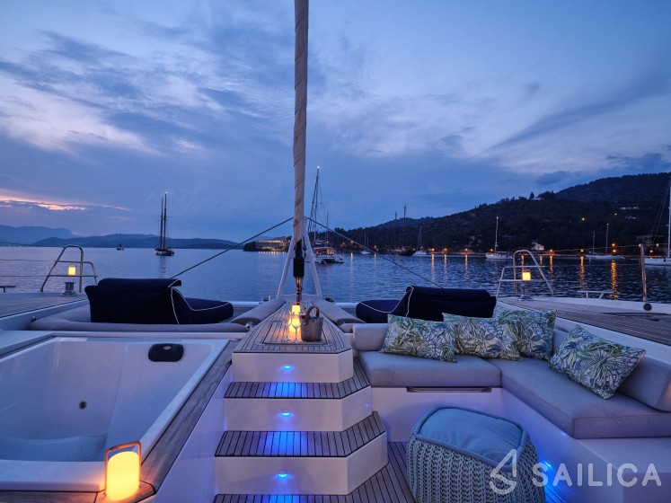 Alegria 67 - Yacht Charter Sailica