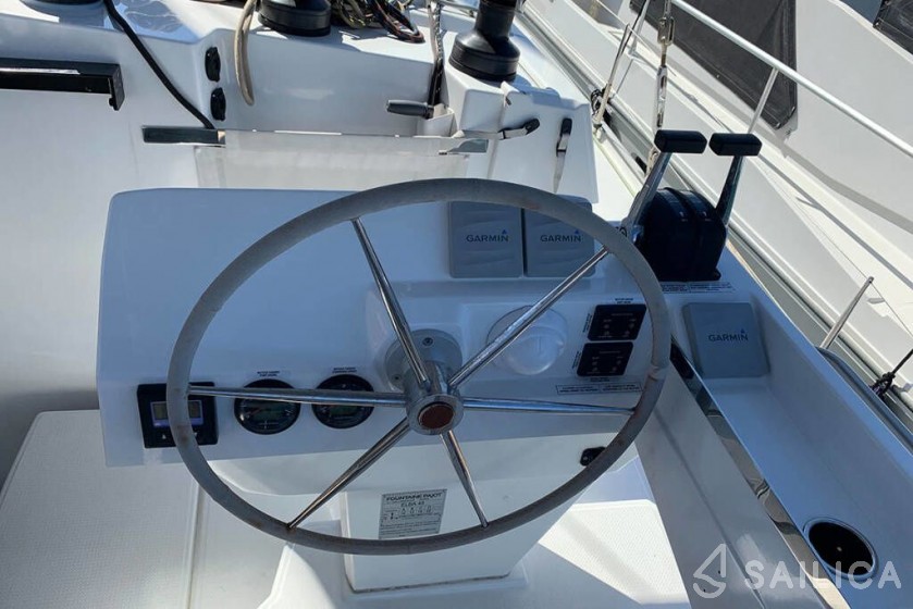 Elba 45 - Yacht Charter Sailica