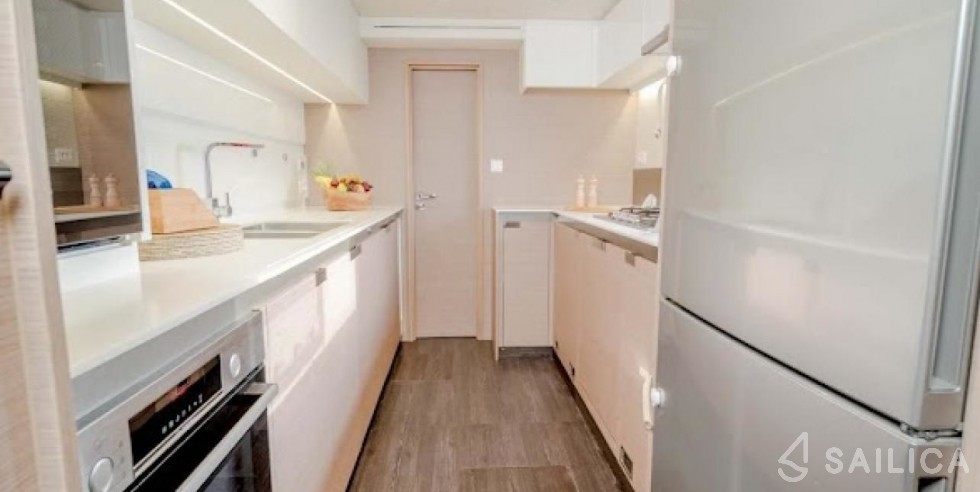 Samana 59 - Yacht Charter Sailica