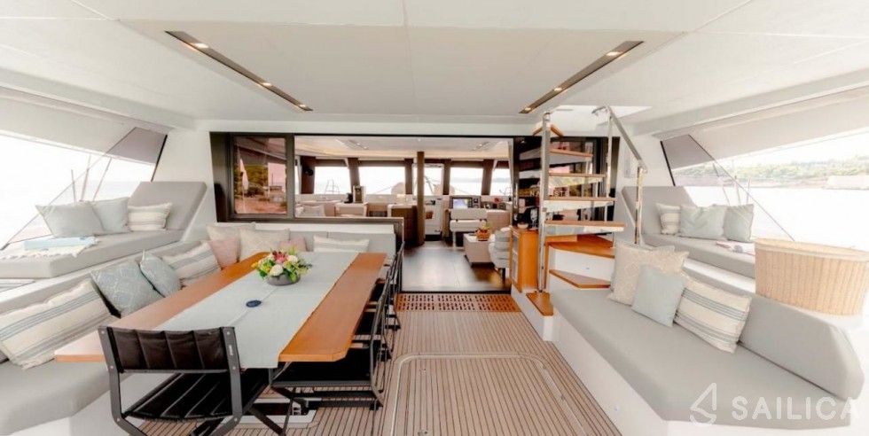 Samana 59 - Yacht Charter Sailica
