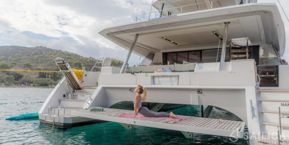 Samana 59 - Yacht Charter Sailica