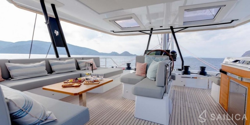 Samana 59 - Yacht Charter Sailica