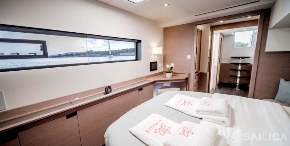 Samana 59 - Yacht Charter Sailica