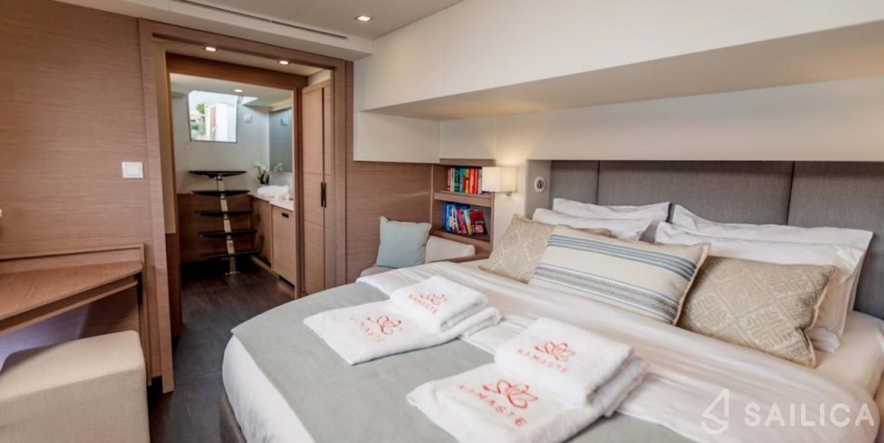 Samana 59 - Yacht Charter Sailica