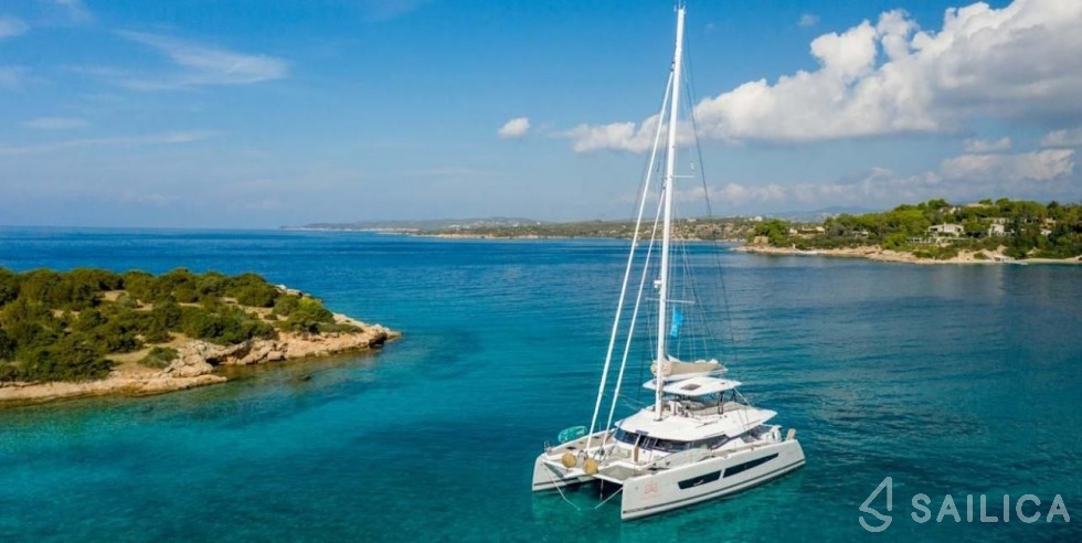 Samana 59 - Yacht Charter Sailica