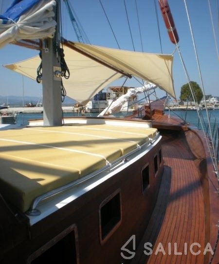 Gulet - Yacht Charter Sailica