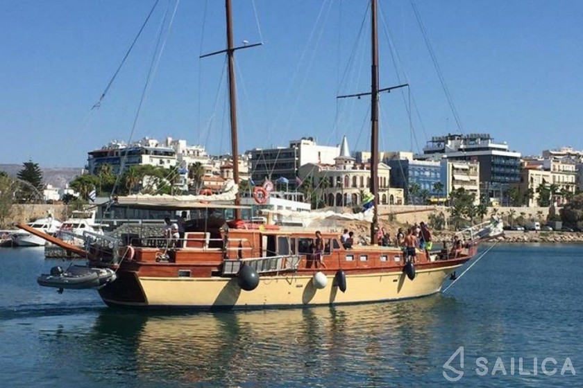 Gulet - Yacht Charter Sailica