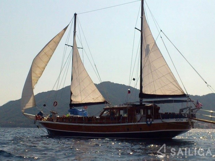 Gulet - Yacht Charter Sailica