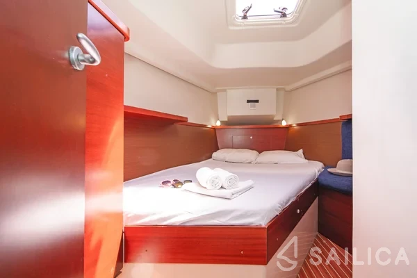 Hanse 400 - Yacht Charter Sailica