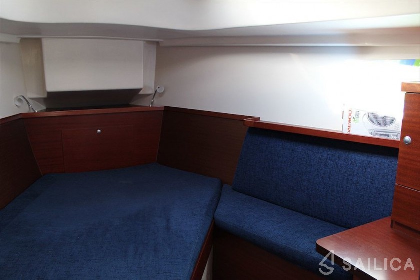 Hanse 400 - Yacht Charter Sailica